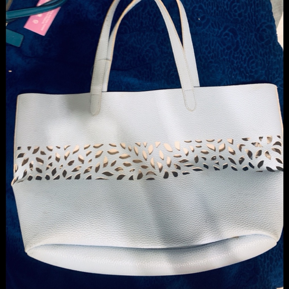 Light blue tote bag